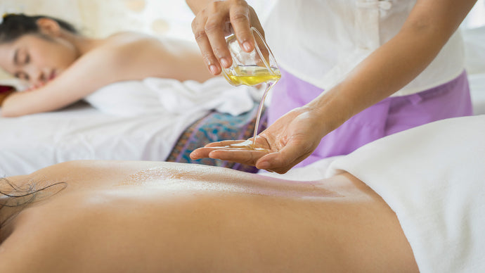Guide des massages aux huiles d'argan aromatiques