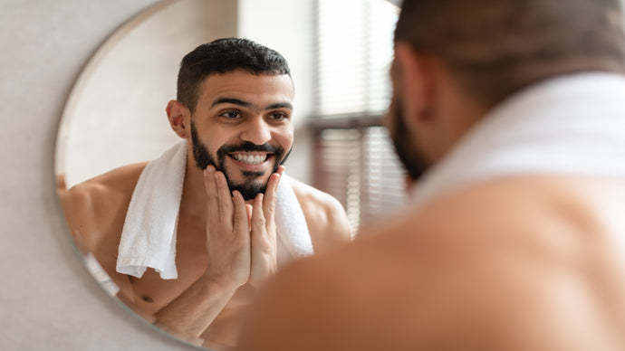 Une barbe saine et soignée avec de l'huile d'argan